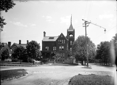 Ann Arbor. University of Michigan, A Fraternity House, Psi Upsilon