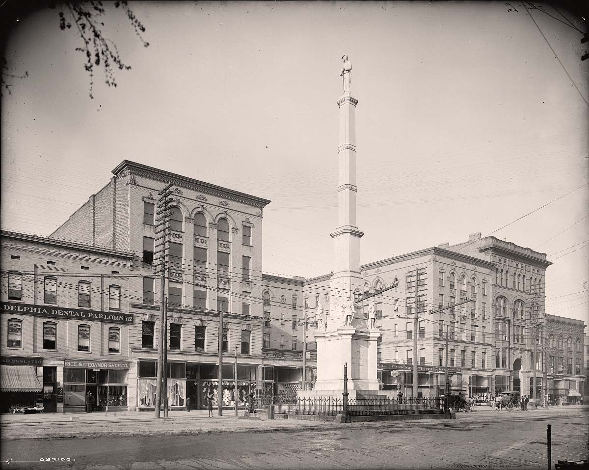 Augusta, Georgia. Albion Hotel and Confederate Monument, between 1900 and 1910
