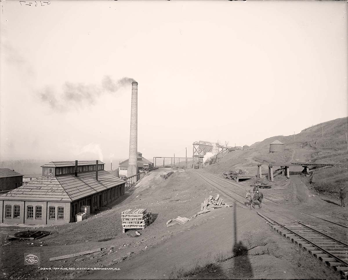Birmingham, Alabama. Iron mine, Red Mountain, 1906