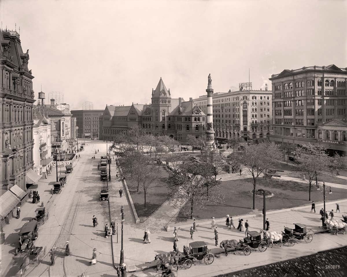 Buffalo, New York. Lafayette Square, circa 1911
