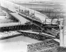 Chicago. Construction of the Roosevelt Road Bridge, 1927