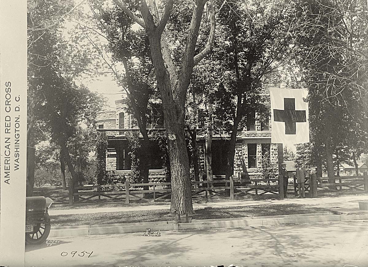 Colorado Springs. Headquarters of Pikes Peak, 1919