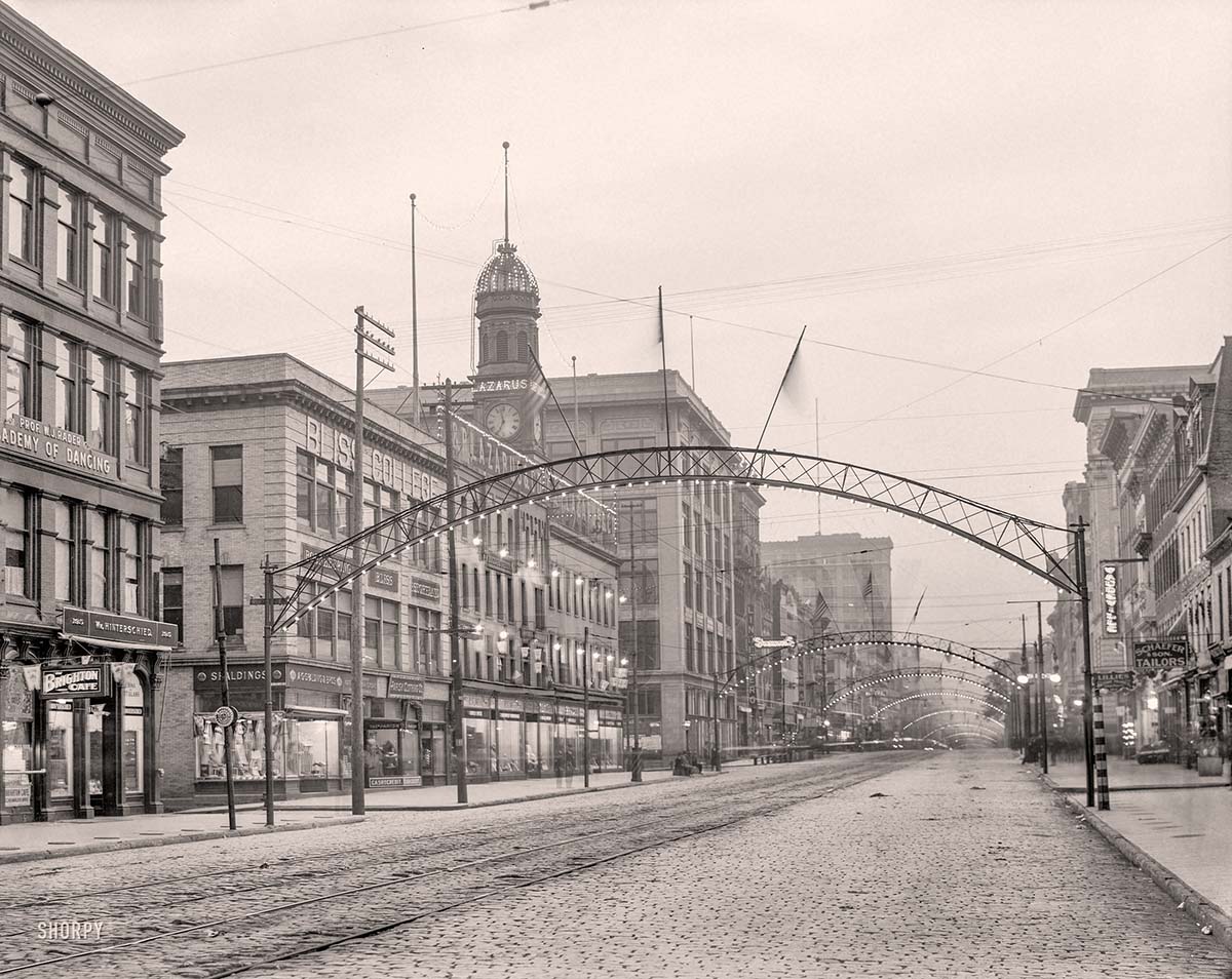Columbus, Ohio. High Street at evening, Arch City, 1908