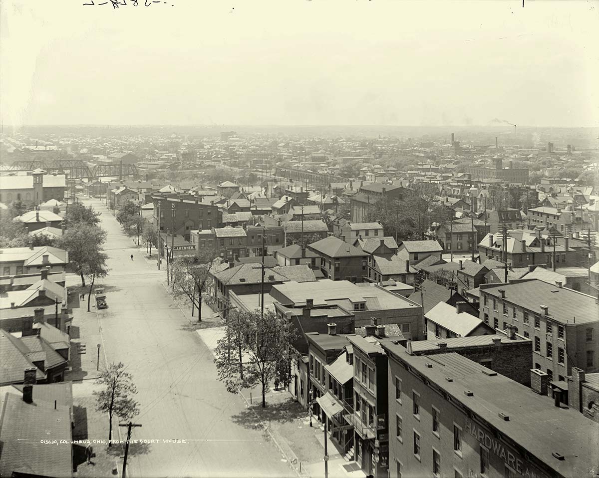 Columbus, Ohio. View to city from the courthouse, between 1900 and 1910