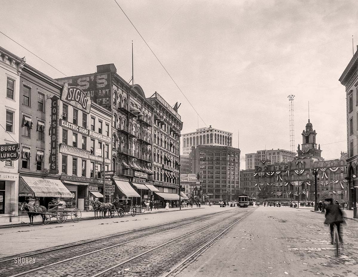 Detroit, Michigan. Monroe Avenue and City Hall, circa 1910