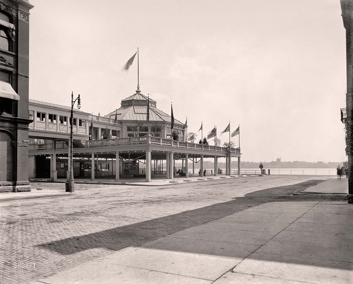 Detroit, Michigan. Wayne Hotel pavilion, Third Street, Detroit River, circa 1910