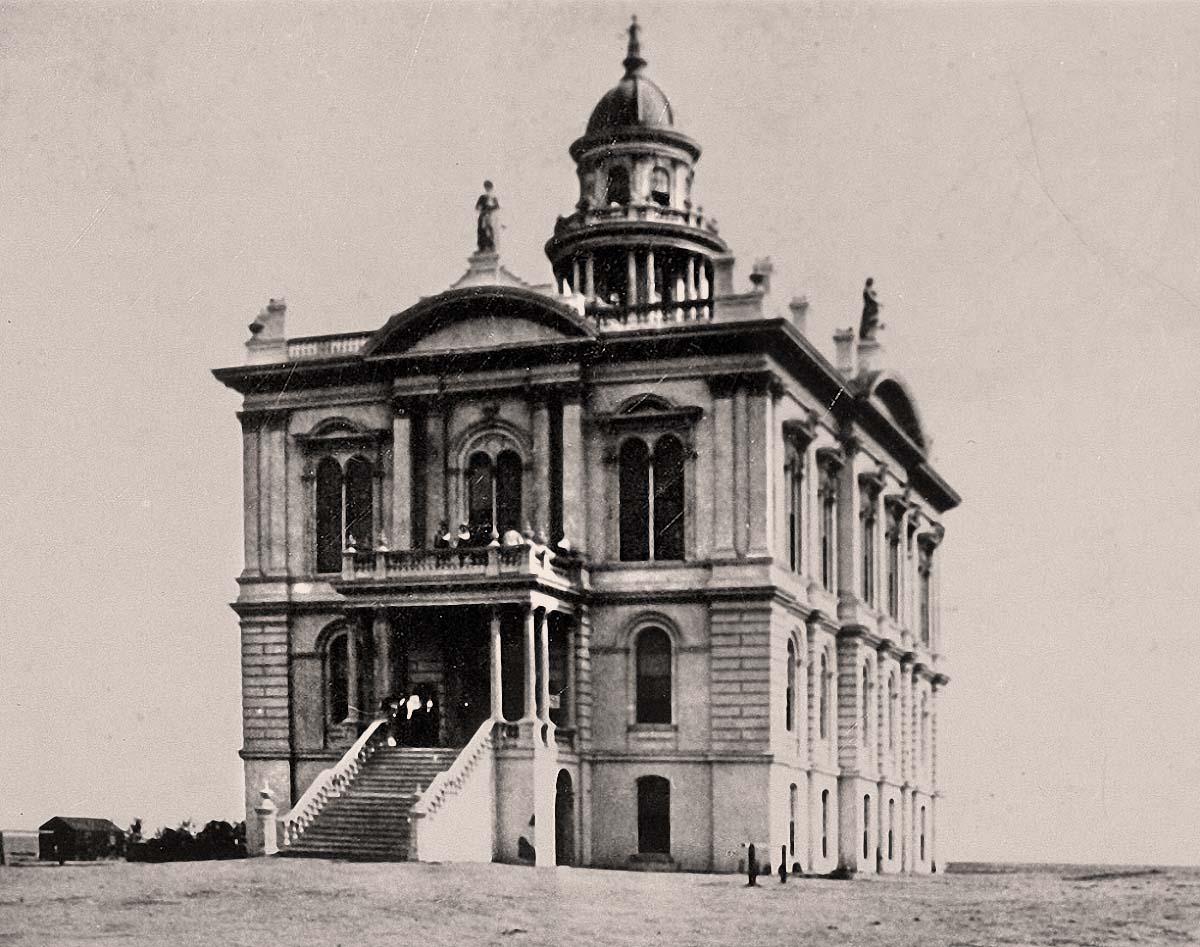 Fresno, California. Old courthouse without additions, 1877