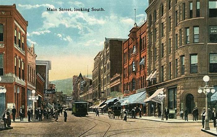 Helena. Looking South from intersection Sixth and Main, circa 1900