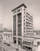 Jacksonville. Bisbee Building on Bankers' Row, circa 1910