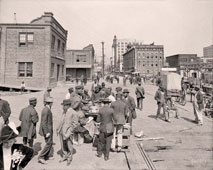 Jacksonville. Docks, lunch hour, circa 1910