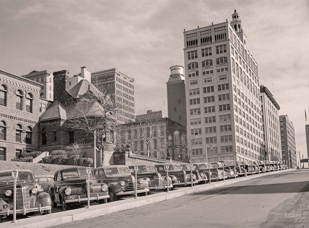 Memphis, Tennessee. Downtown, parking, 1942