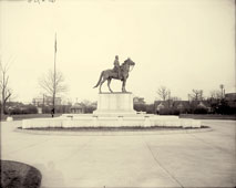 Memphis. Forrest Park, Statue of Nathan Bedford Forrest, between 1900 and 1915