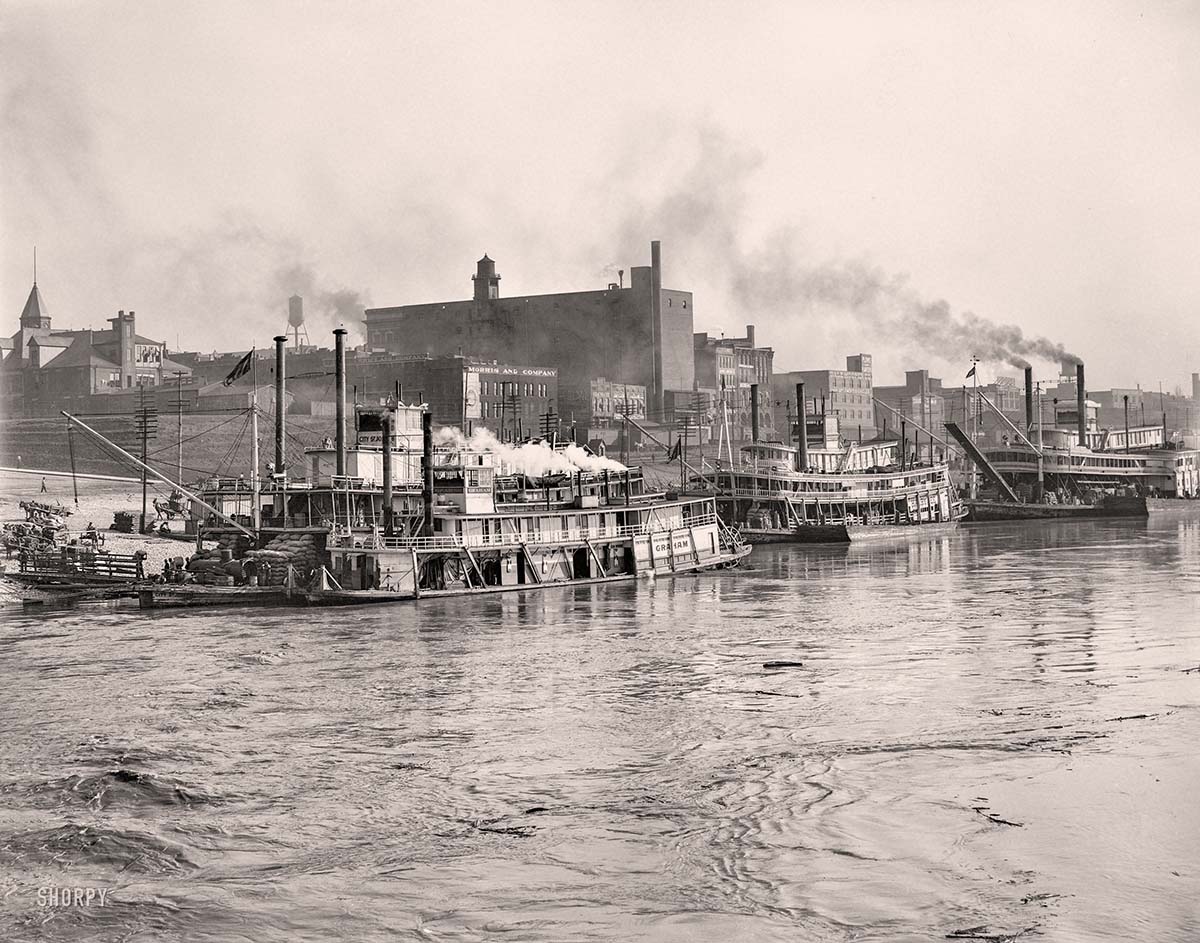 Memphis, Tennessee. Mississippi River levee from the ferry, 1908
