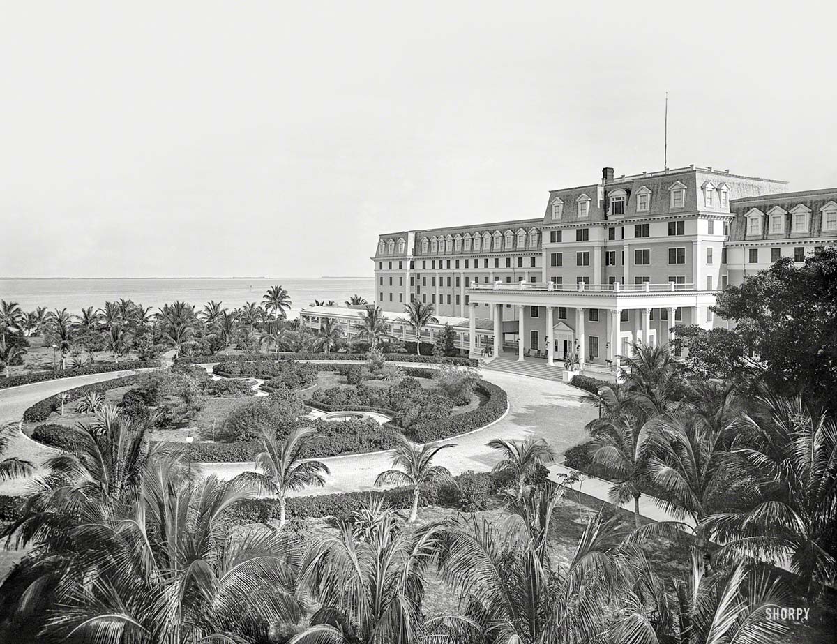 Miami. Hotel Royal Palm, west front, circa 1901