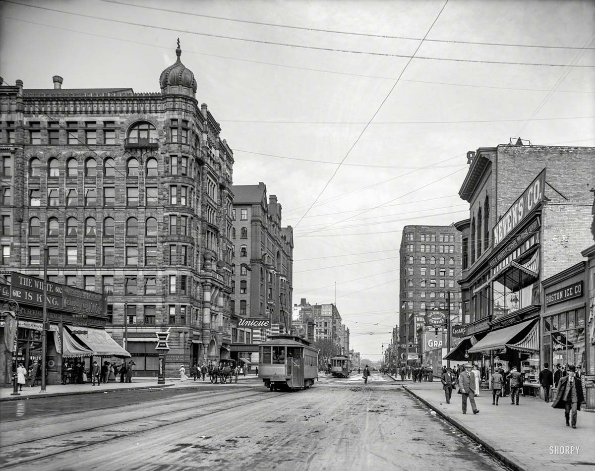 Minneapolis. Hennepin Avenue, circa 1908