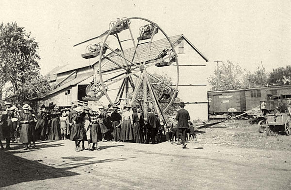 Minonk. Ferris wheel, 1890's