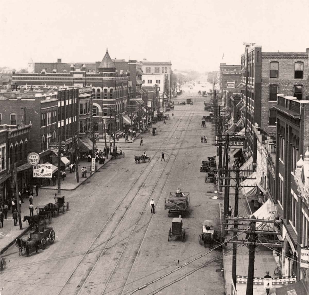 Oklahoma City, Oklahoma. Broadway, looking north from Grand Avenue, 1907
