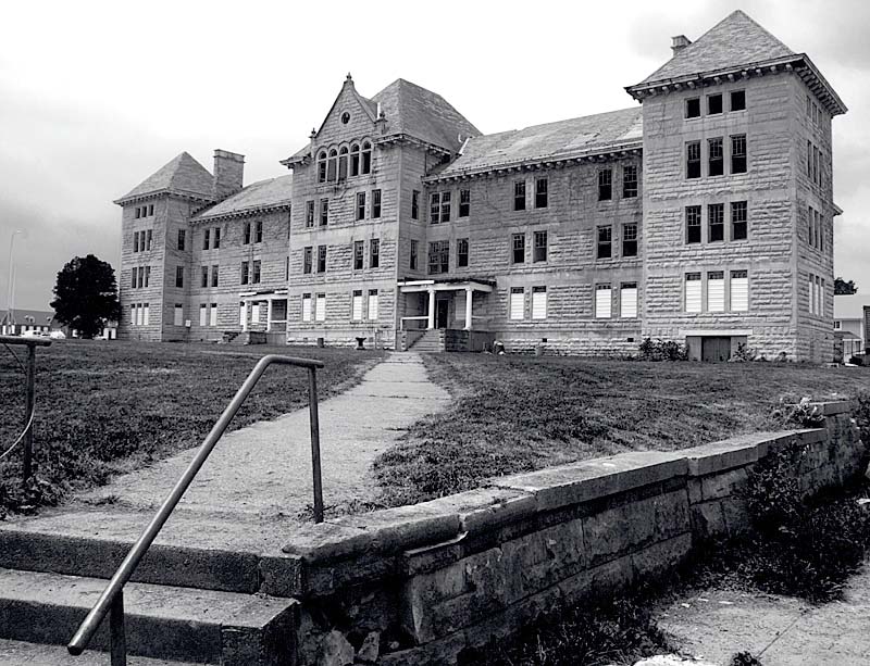Peoria. Abandoned Psychiatric Hospital