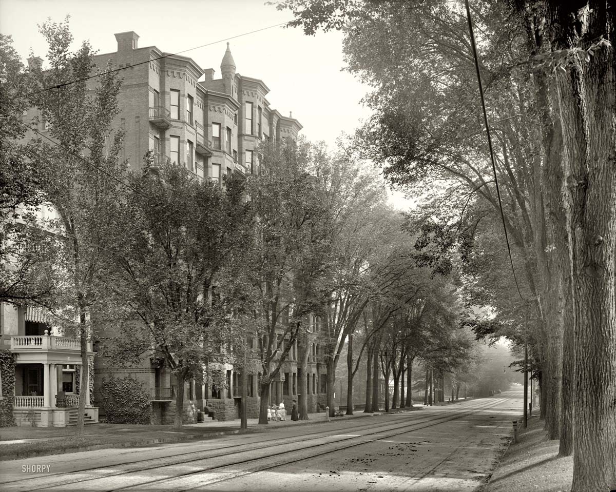 Utica. Kanatenah Apartments, Upper Genesee Street, circa 1910