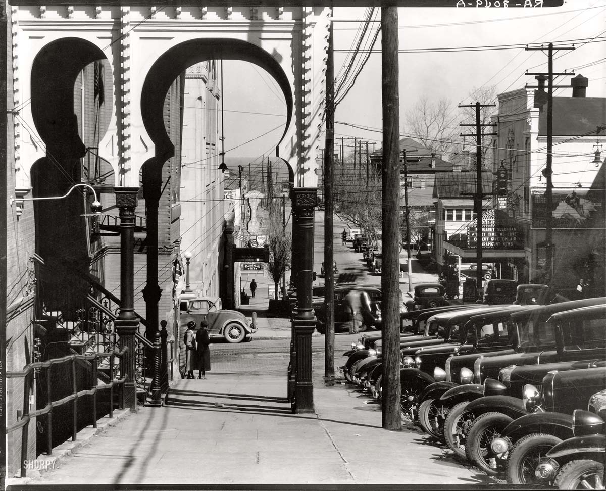 Vicksburg. Panorama of street, March 1936