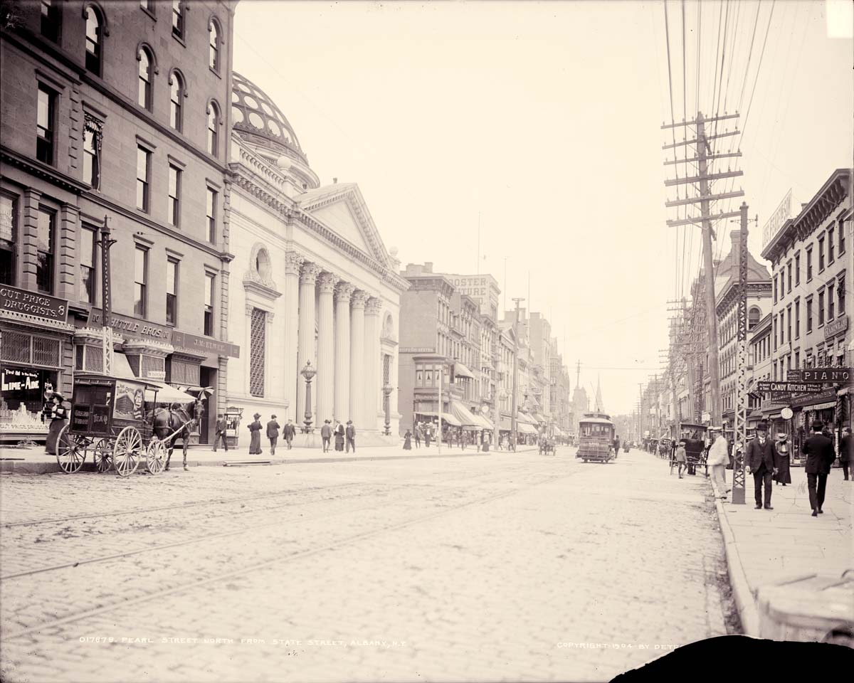 Albany, New York. Pearl Street north from State Street, 1904