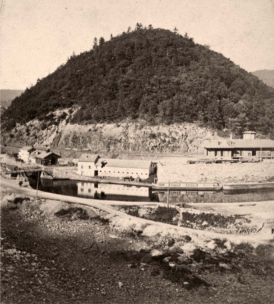 Allentown, Pennsylvania. Bear Mountain, between 1860 and 1930