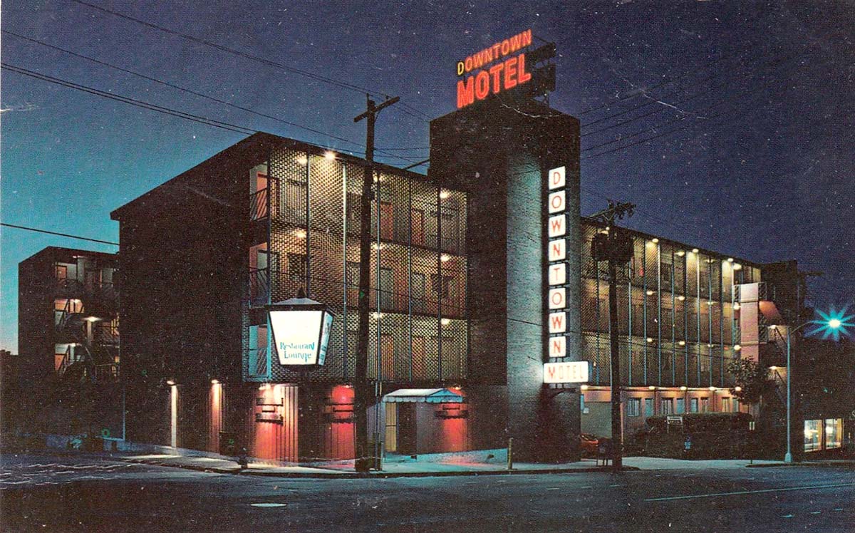 Atlanta, Georgia. Downtown Motel, between 1940 and 1960