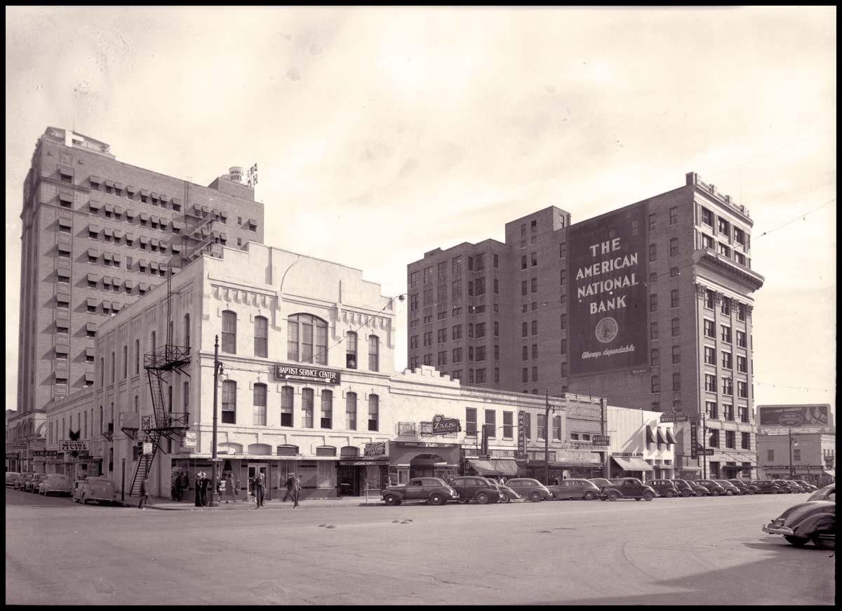 Austin, Texas. 600 Block of Congress Avenue, 1946