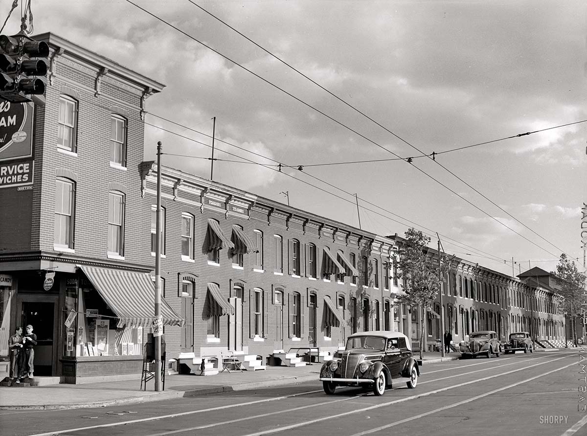 Baltimore. Row houses, 1940