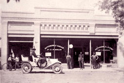 Car in Bismarck, mechanic's shop, 1905