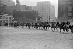 Chicago mounted police, 1941