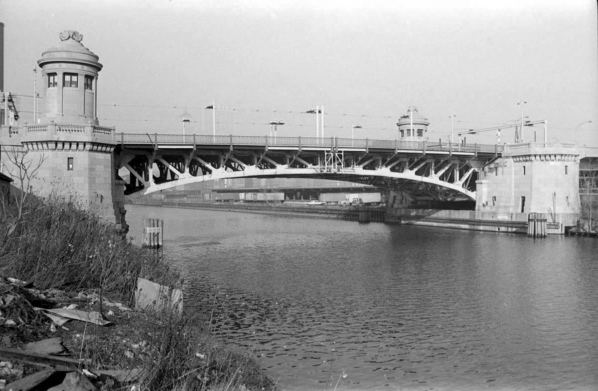 Chicago. Roosevelt Road Bridge, 1969