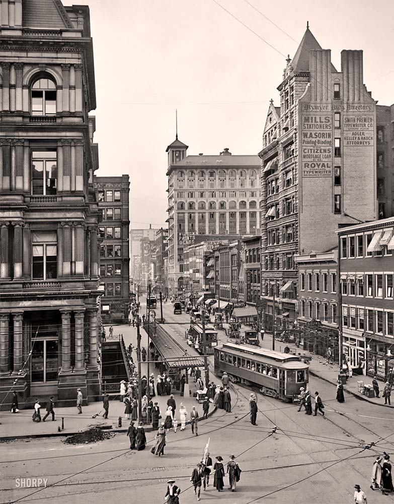 Cincinnati, Ohio. Main Street from Fountain Square, circa 1912