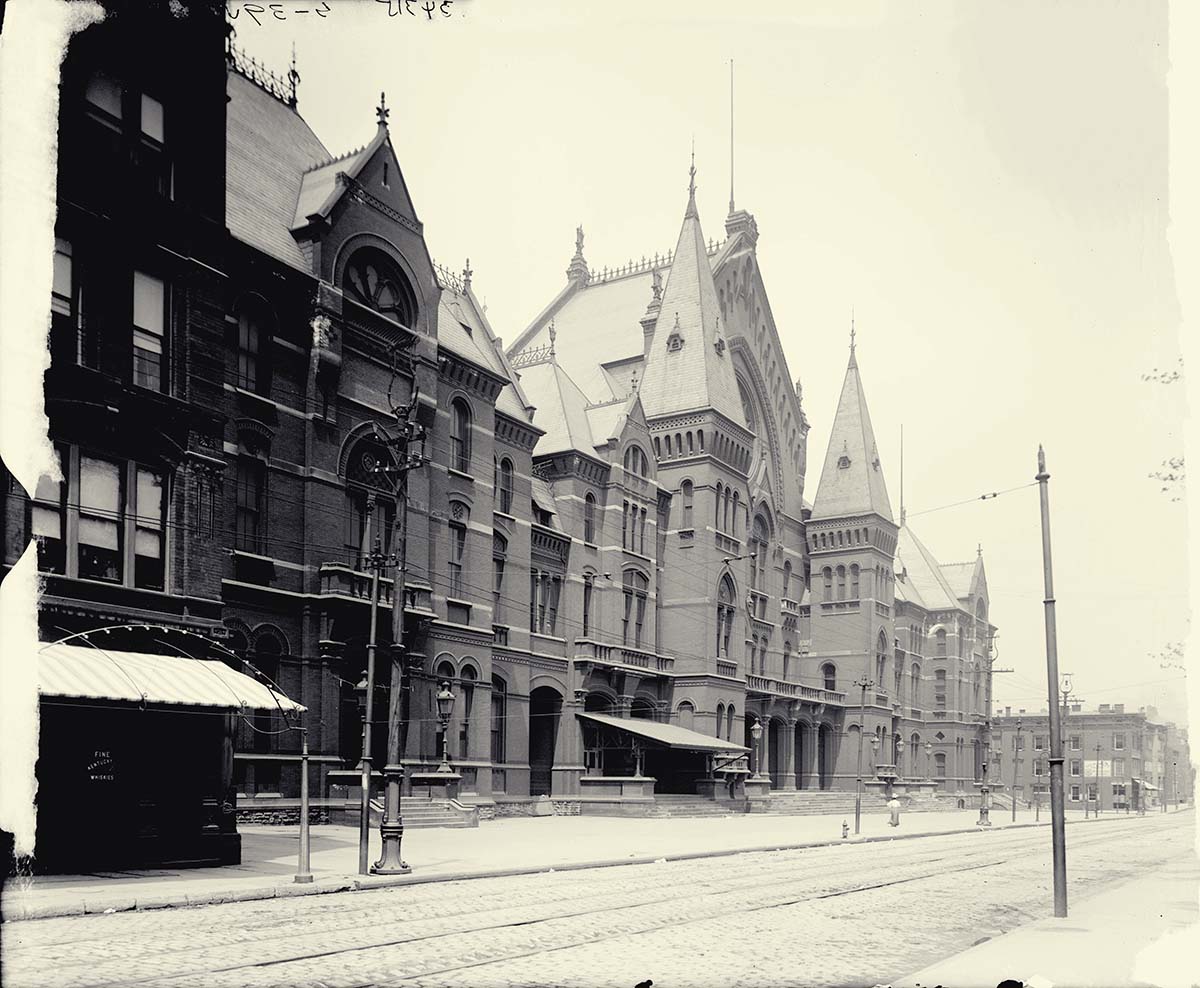 Cincinnati, Ohio. Music Hall, between 1900 and 1910