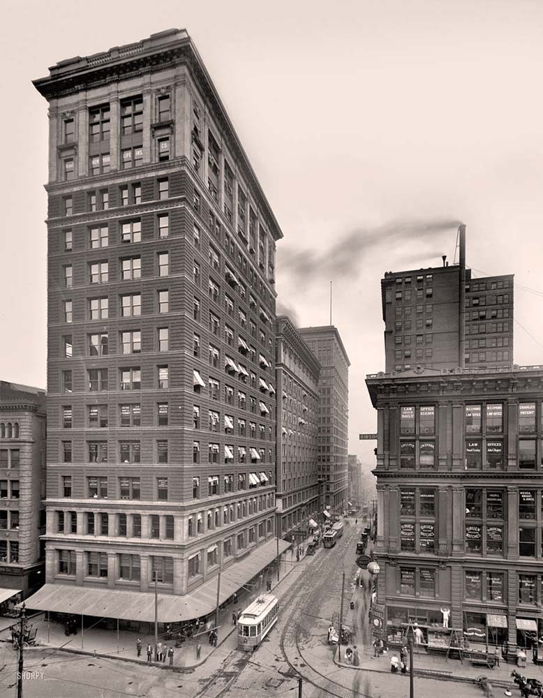 Cincinnati, Ohio. Walnut Street, 1910