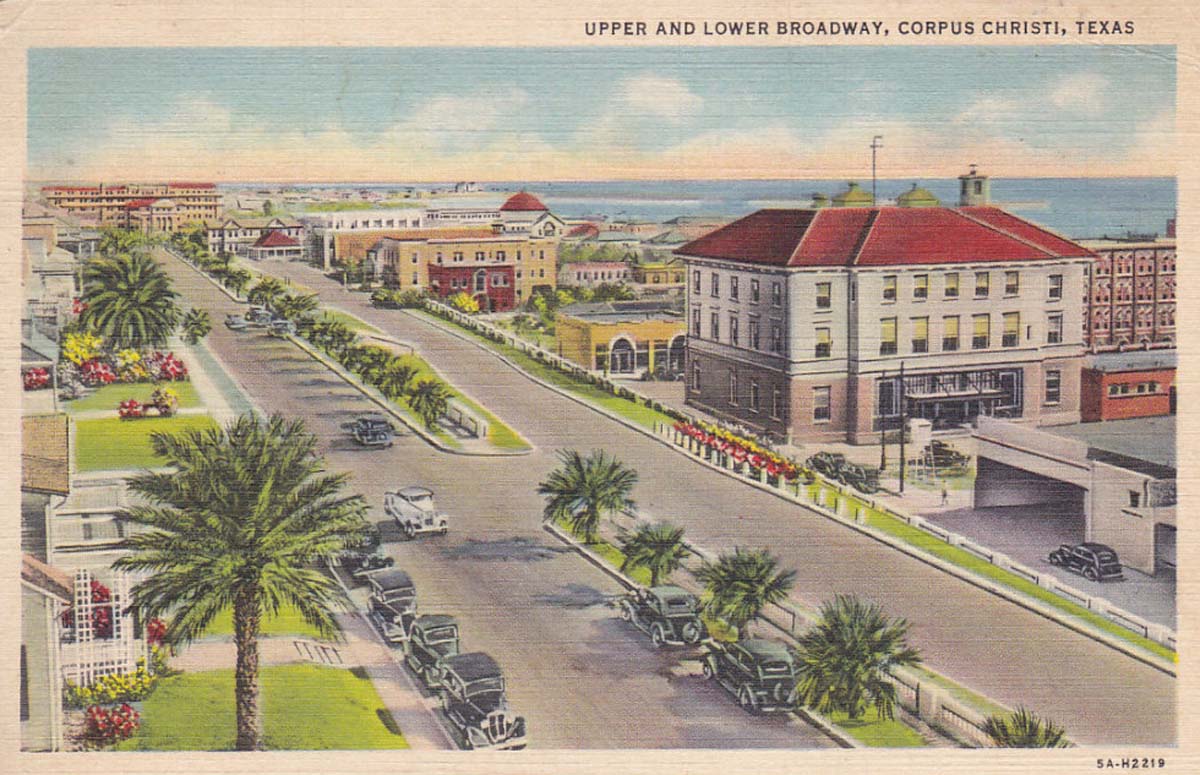 Corpus Christi. Upper and Lower Broadway