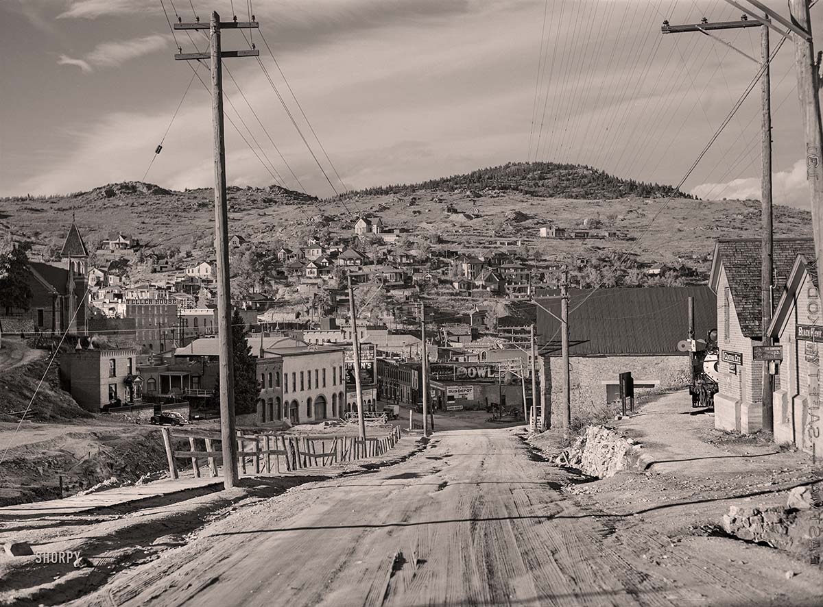 Denver, Colorado. Central City, an old mining town, west of Denver, 1941