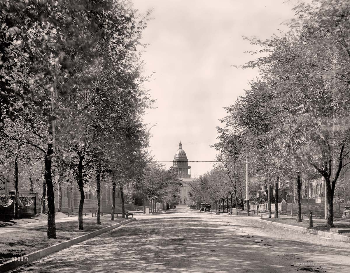 Denver, Colorado. Sherman Avenue and Colorado State House, 1908