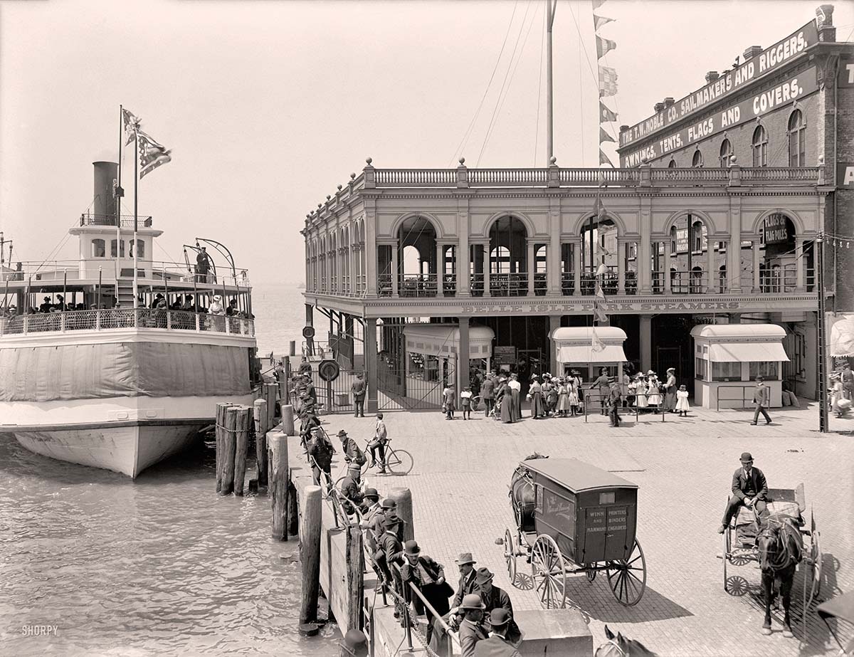 Detroit, Michigan. Belle Isle ferry dock, circa 1905