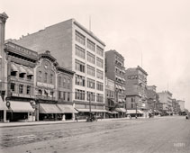 Detroit. Woodward Avenue, Mather Block, 1908