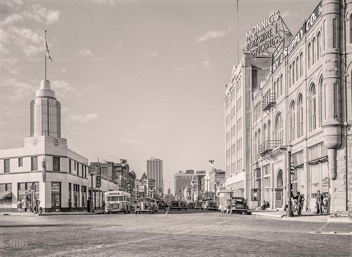 Fort Worth, Texas. Main Street, 1942