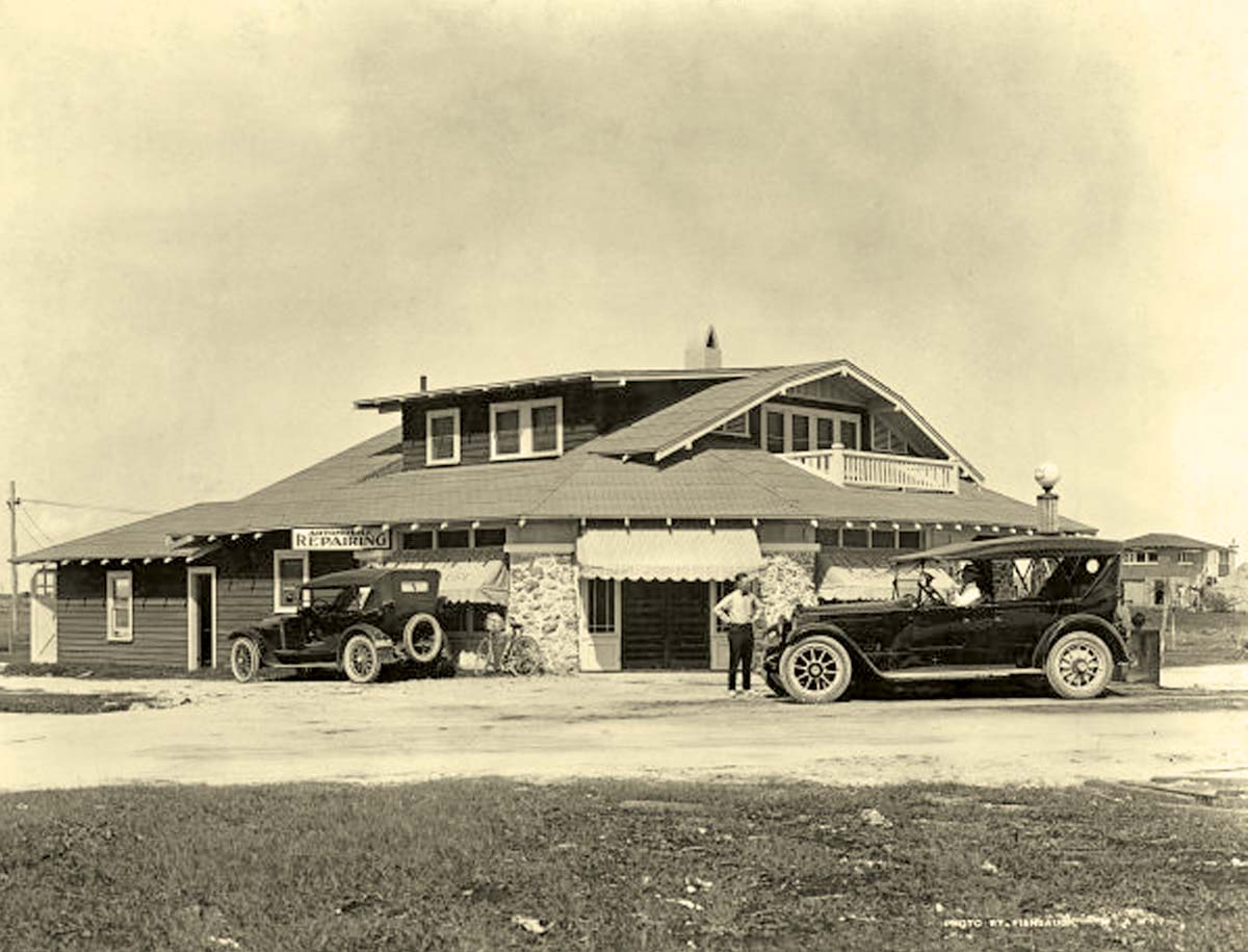 Hialeah. Cash Store, 1920