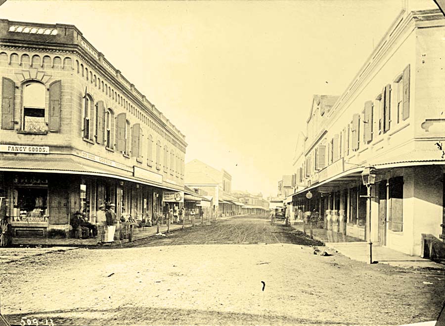 Honolulu. Main Street, 1900