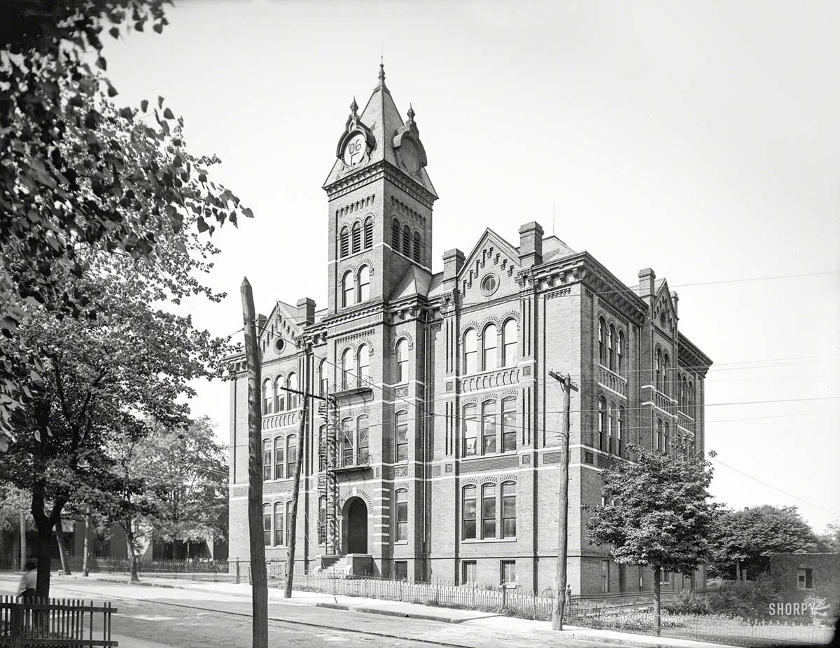 Knoxville. Girls' High School, circa 1906