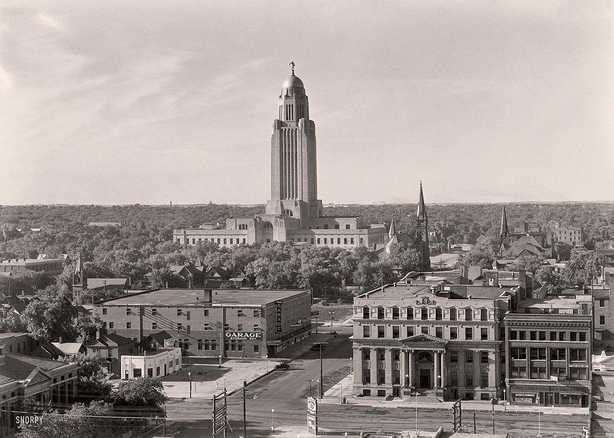 Lincoln, Nebraska. Nebraska State Capitol, General view from university, 1934