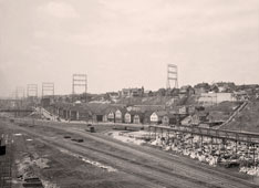 Milwaukee. Chicago and Milwaukee tracks. Housing alongside electric railroad, April 1936