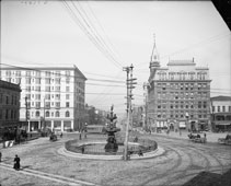Montgomery. Commerce Street from Court Square, 1906