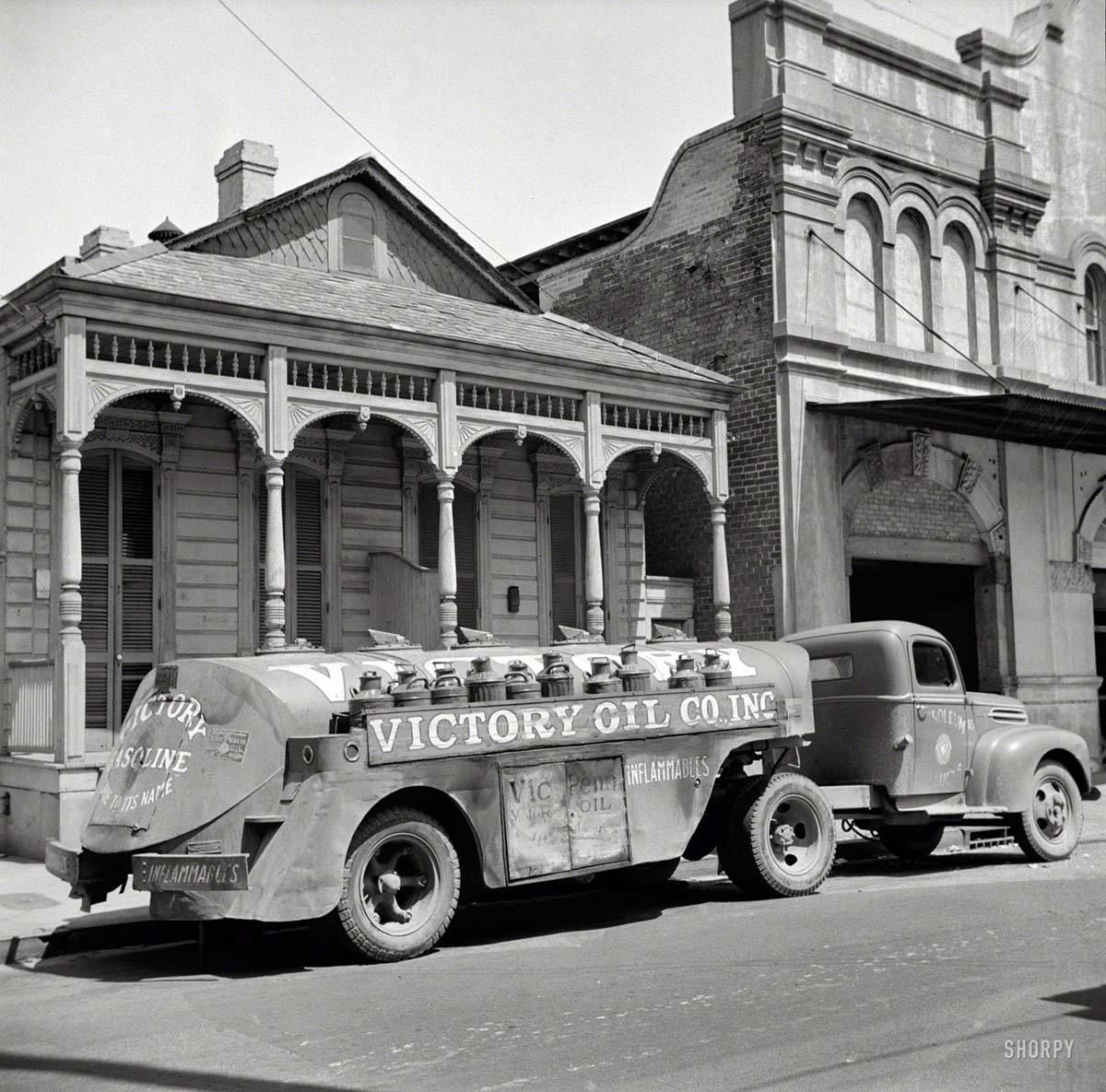 New Orleans. Oil truck, March 1943
