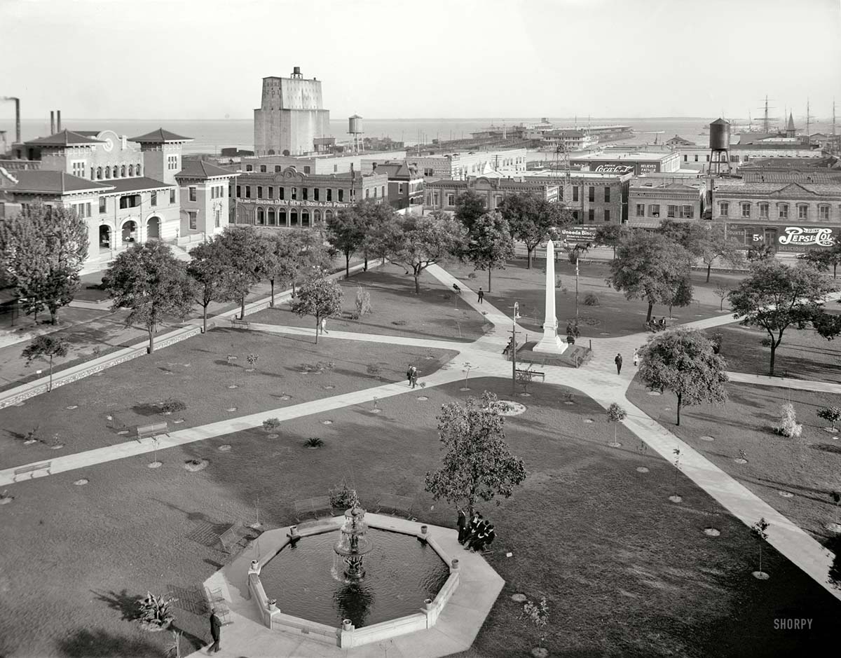 Pensacola. Plaza Ferdinand and harbor, circa 1910