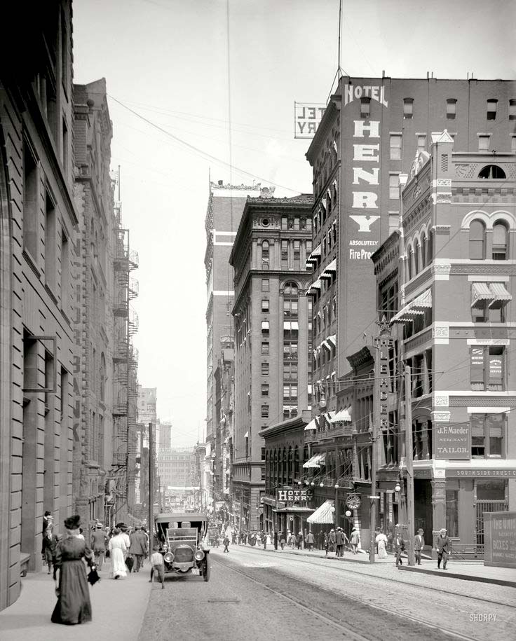 Pittsburgh. Fifth Avenue, 1908